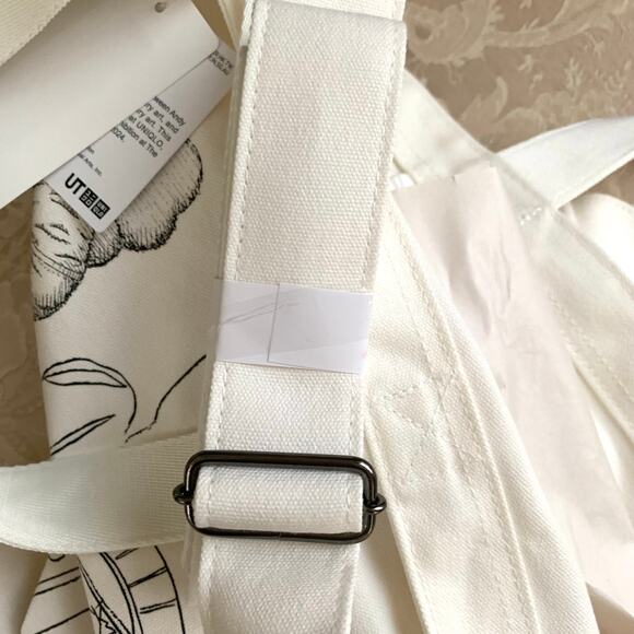 Uniqlo KAWS + Andy Warhol 2-Way Tote Bag in Off White - Picture 8 of 11